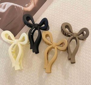 Bow Hair Claw Clip Set
