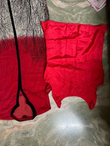 Red &amp; Black Sleeveless Kurta