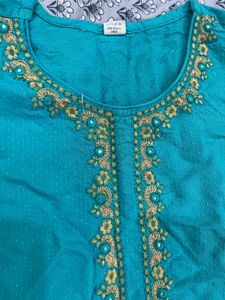 A Mid Length Kurti