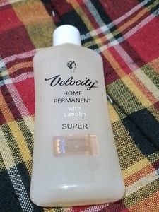 Hair Curling And Straightning Lotion