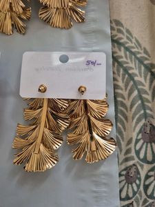 Gold Leaf Earrings