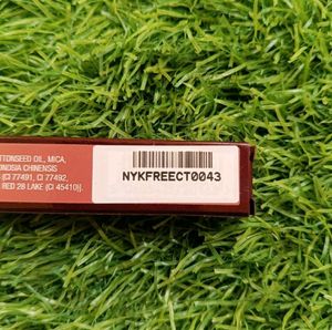 Charlotte Tilbury The Lip Cheat