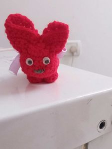Crochet Red rabbit.