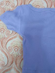 Cute Cropped Blue T-Shirt