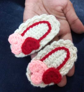 Dual Hearts Crochet Hair Clips