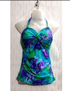 Beautiful Structureable Padded Top Length 25