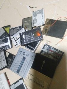 Mixed Lot of Phone Batteries