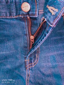 Embroidered Side-Seam Jeans