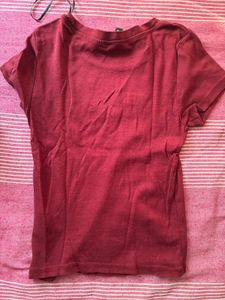 H&amp;M- Burgundy Body-Fit Top