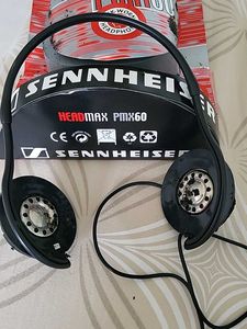 Sennheiser Headphones 🎧