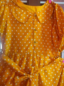 Crepe Feeding Gown