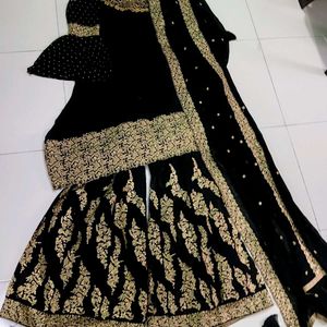 Black Colour Beautiful Up And Down Set.