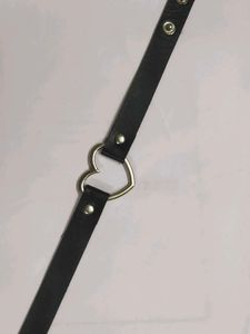Heart Detail Faux Leather Choker