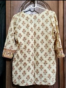 Short Kurti