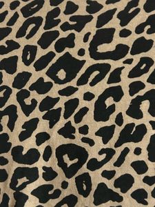 Trendy Leopard Print High-Low Hem T-Shirt
