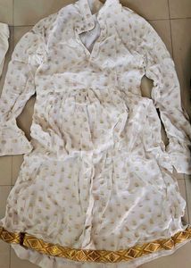 Elegant Maroon Velvet Sherwani Set