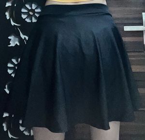 Black Skater Skirt