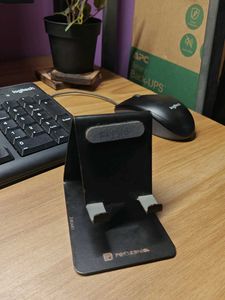 Mobile stand
