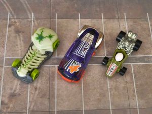 13 Hotwheels Cars + 3 Free Car