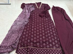 Kurta Set And Dupatta