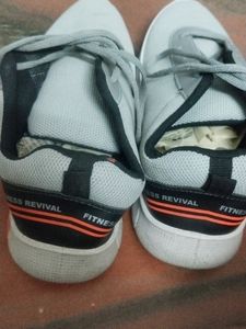 Men Sports Shoes