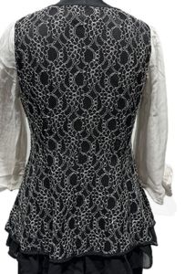 Elegant Black &amp; White Top