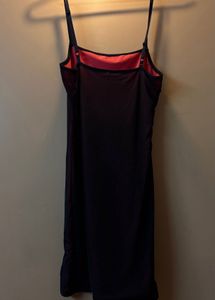 the noir slip