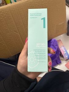 Numbuzin No. 1 Calming Sunscreen