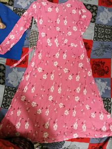 pink 🩷 top