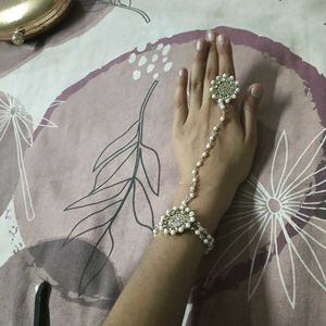 Pearl &amp; Crystal Hand Harness