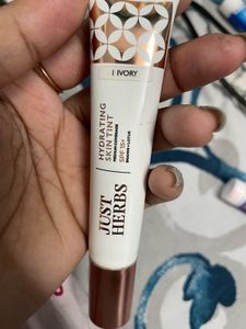 JUST HERBS skin Tint Foundation