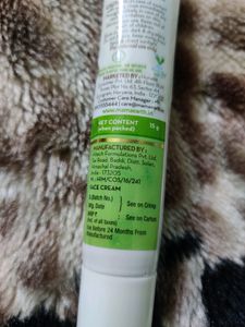 Mama Earth Tea Tree Spot Gel Face Cream For Pimple