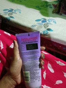 L&#39;Oreal Hyaluron Night Cream