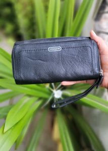Coach Geniune Leather Black Wallet (Fix Price)