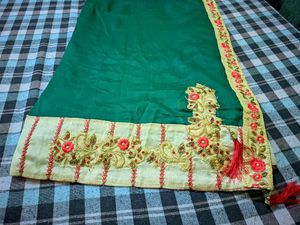 !!Alert!! 🚨 Perfect embellished Saree