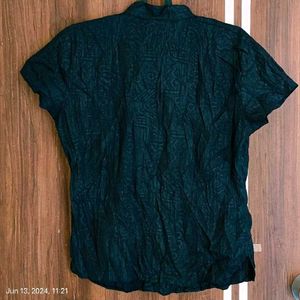 🛍️@Black Shirt ⭐⭐⭐⭐