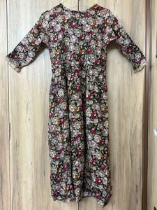 Floral Embellished Kurti With Pant