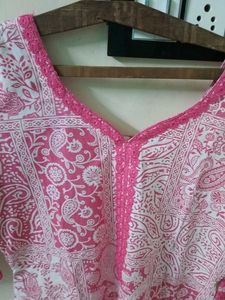 Pink Paisley Print Kurti