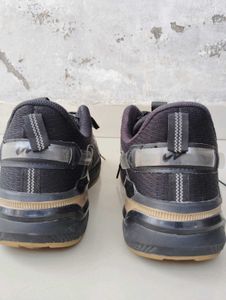 Campus Black Sport Shoes