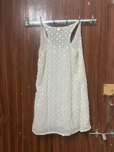 Long Sleeveless Top