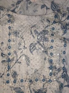 Floral Kurta At 99rs! Grab Fast!