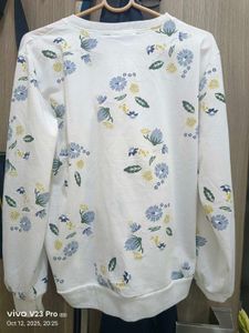 Floral Print tshirt
