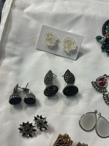 Earrings Collection