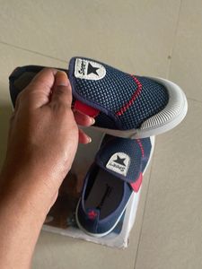 Cutewalk By Babyhug - NavyBlue VelcroClosure Shoes