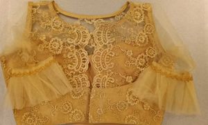 I Am Selling A New Blouse
