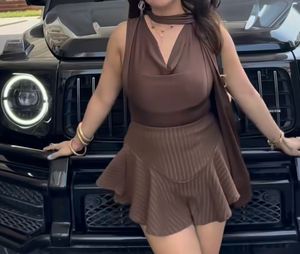 Ribbon Brown Tank Top