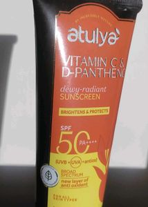 Dewy Radiant Sunscreen