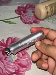 Benefit Stick Gloss
