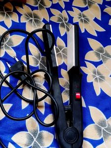 Nova Hair Straightener
