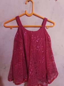 Sleeves Crop Top